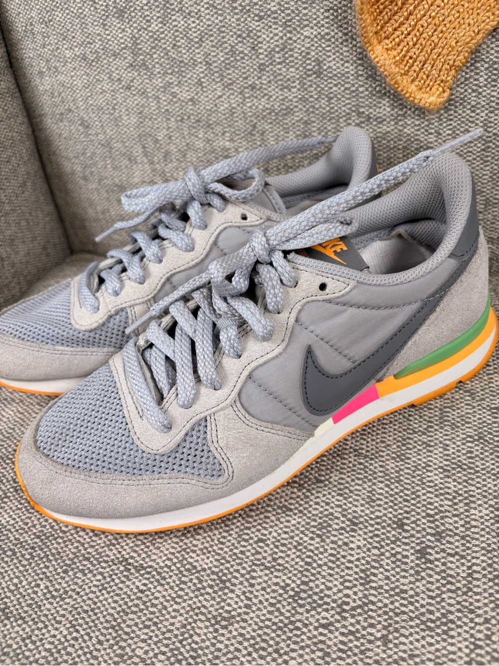 Nike Womens Internationalist – Grey – Green – Mango - Picture 3 of 9